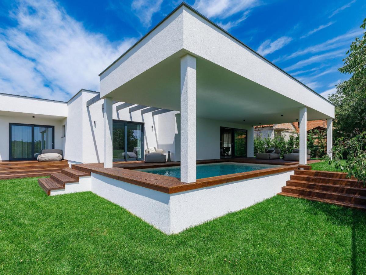 Holiday Home Villa Valle Bale Exterior foto